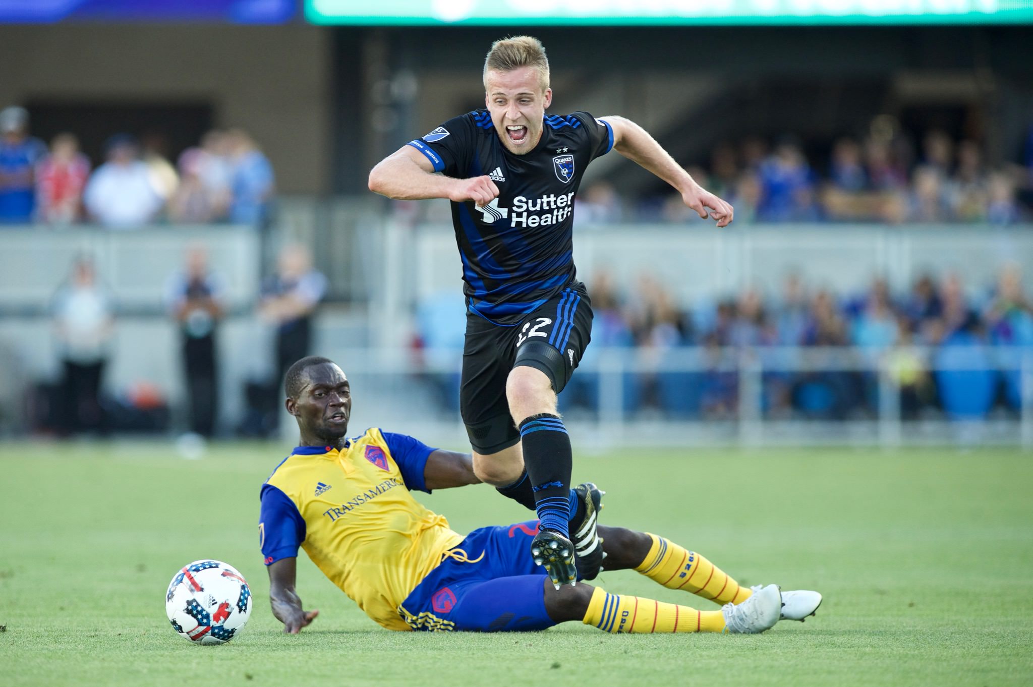 是一场不容 是一场不容